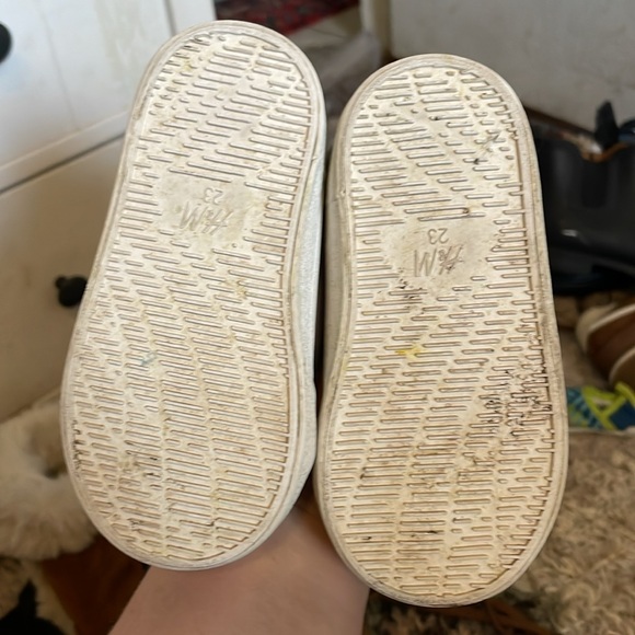 H&M Toddler Shoes - Picture 4 of 4